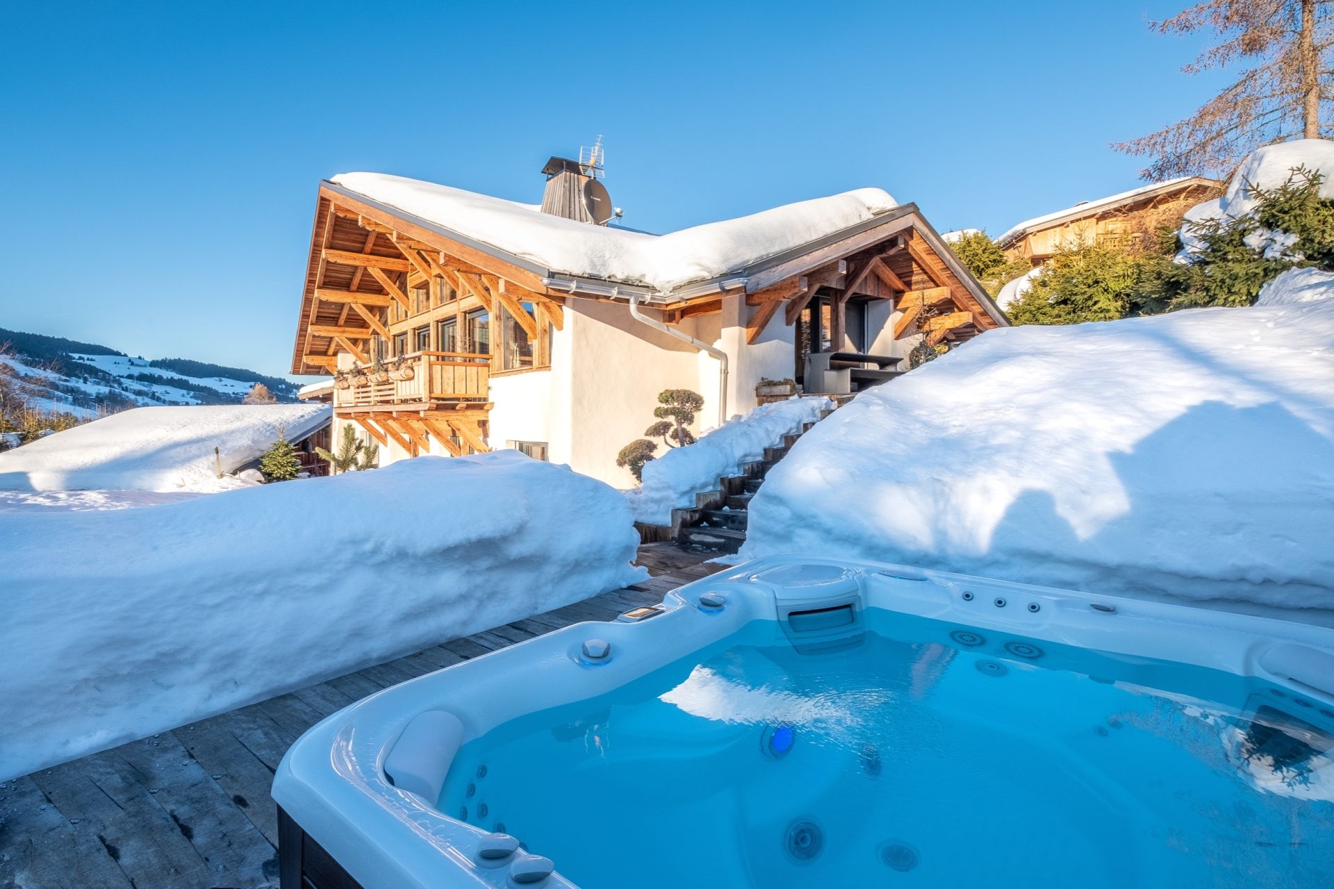 Vacances Chalet De Luxe Meg Ve Pi Ces M Sotheby S