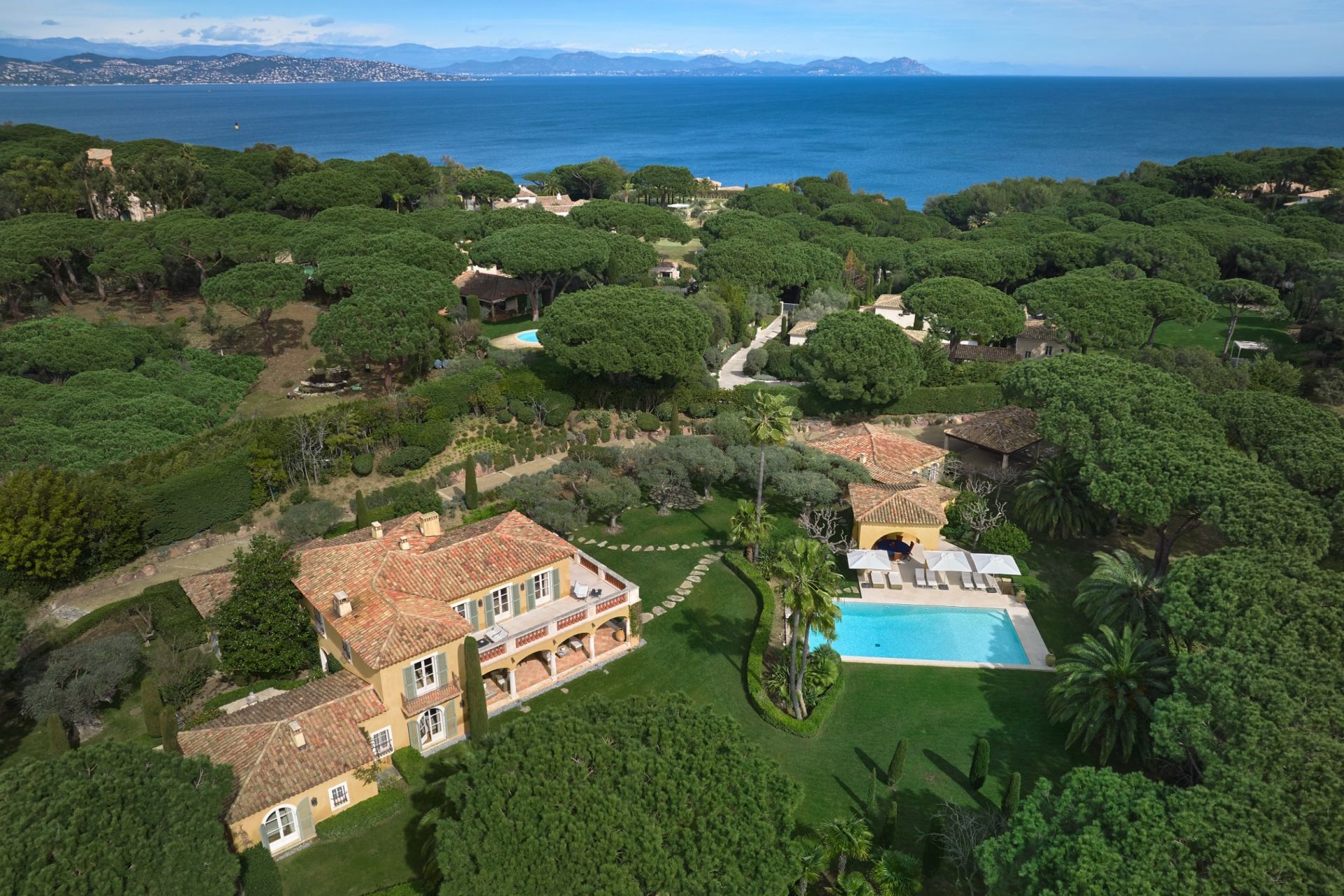 Vente Villa De Luxe Saint-Tropez 10 Pièces 406 M² - Sotheby's ...