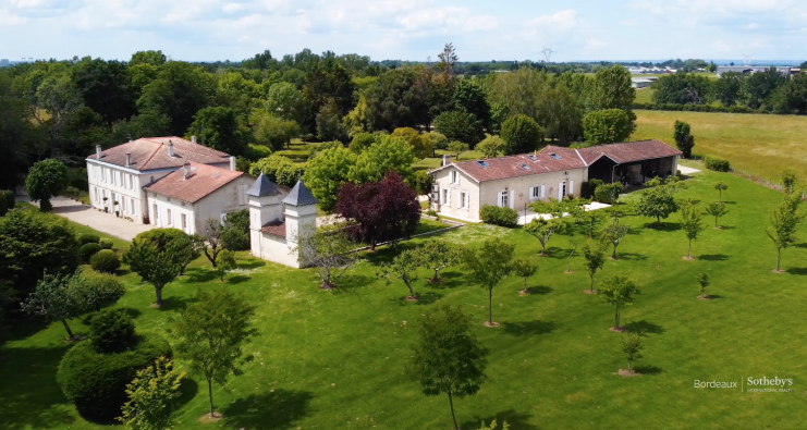 château 14 Pièces en vente sur BORDEAUX (33000)