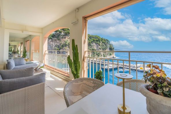 luxury apartment 3 Rooms for sale on MONACO (98000)